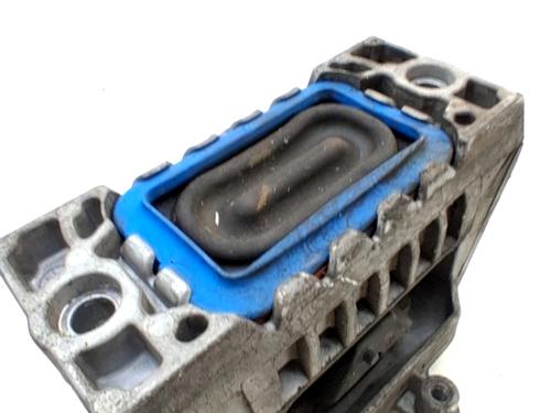 Engine mount VW CADDY III MPV (2KB, 2KJ, 2CB, 2CJ) 1.9 TDI | BP32228715M89
