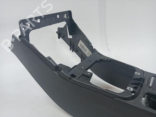 Armrest / Center console VW TIGUAN (5N_) 2.0 TDI | BP23361341I20 