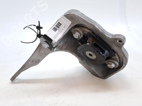 Used Gearbox mount MERCEDES-BENZ VITO Tourer (W447) eVITO (447.703, 447.705) (204 hp) 23360829