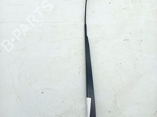 Used Front windshield wiper arm CITROËN C4 III (BA_, BB_, BC_) 1.2 PureTech 130 (BAHNSA, BAHNSB) (130 hp) 30920946