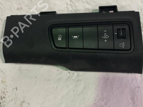 Used Switch HYUNDAI TUCSON (TL, TLE) 1.6 CRDi (116 hp) 32258110