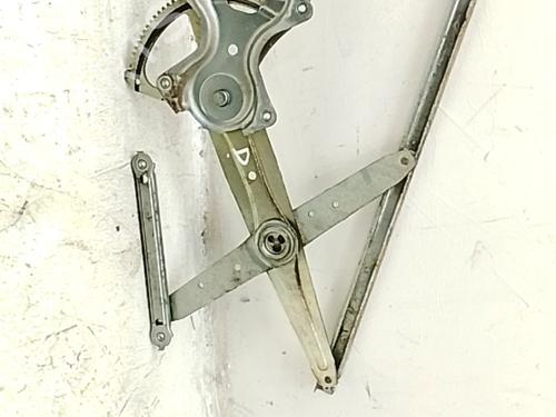 Used Front right window mechanism Front right window mechanism TOYOTA AURIS (_E15_) 1.6 (ZRE151_, ZRE151R) (124 hp) 34537346 34537346