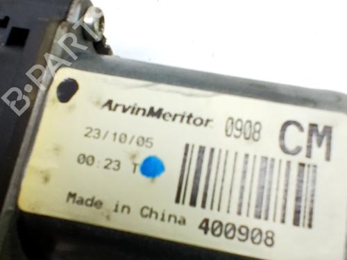 Used Right rear window motor HYUNDAI SANTA FÉ II (CM) 2.2 CRDi GLS 4x4 (150 hp) 31701099