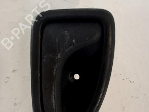 Venstre bagtil invendig håndtag Venstre bagtil invendig håndtag OPEL VIVARO A Van (X83) 1.9 DTI (F7) (101 hp) 33772550 33772550