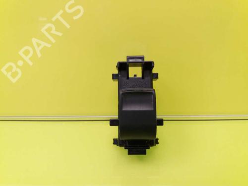 Used Left rear window switch TOYOTA YARIS (_P13_) 1.0 (KSP130_, KSP130) (69 hp) 23378881