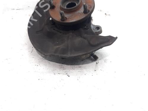 Used Left front steering knuckle Left front steering knuckle TOYOTA COROLLA Verso (ZER_, ZZE12_, R1_) 2.2 D-4D (AUR10_, AUR10R) (136 hp) 36386107 36386107