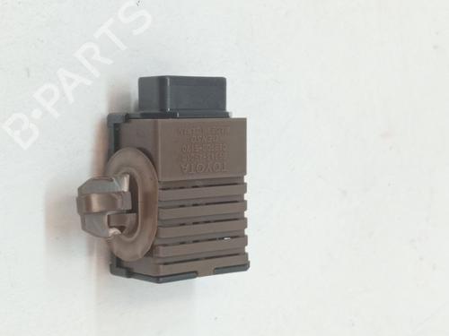 Sensor electrónico LEXUS NX (_Z1_) 300h AWD (AYZ15, AYZ15_, AYZ15R) | BP26169144M84 