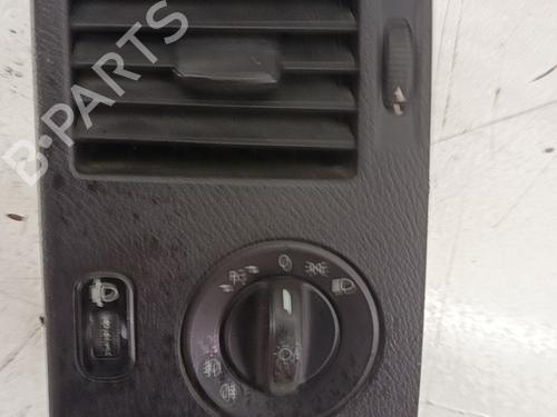 Used Air vent Air vent MERCEDES-BENZ SPRINTER 3,5-t Van (B906) 313 CDI 4x4 (906.631, 906.633, 906.635, 906.637) (129 hp) 36540224 36540224