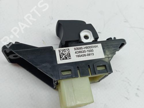 Used Left rear window switch KIA RIO IV (YB, SC, FB) 1.25 (84 hp) 23339329