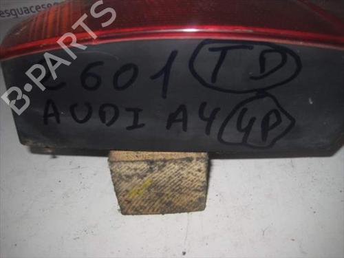 Used Right taillight AUDI A4 B5 (8D2) 1.8 (125 hp) 25458460