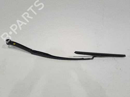 Front windshield wiper arm KIA SORENTO III (UM) 2.2 CRDi 4WD | BP26381460C143 