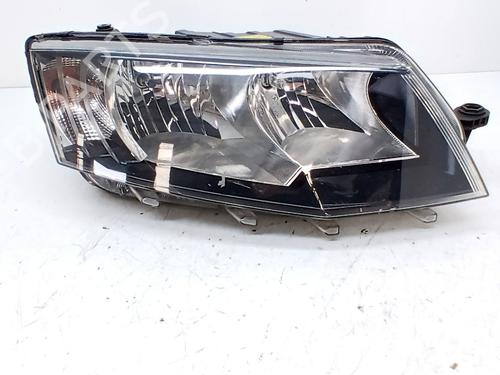 Used Right headlight Right headlight SKODA OCTAVIA III Combi (5E5, 5E6) 2.0 TDI (150 hp) 34707999 34707999