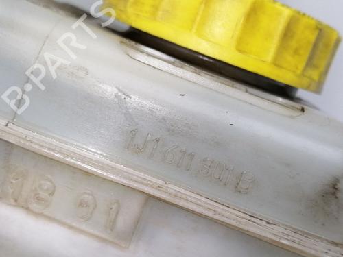 Brake master cylinder SEAT LEON (1M1) 1.9 TDI | BP23458270M77