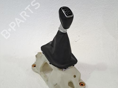 Gear lever HYUNDAI TUCSON (TL, TLE) 1.6 CRDi | BP26381826M90 
