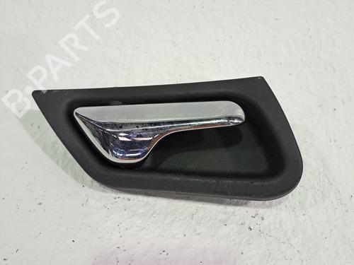 Højre fortil invendig håndtag MERCEDES-BENZ C-CLASS (W203) C 180 Kompressor (203.046) (143 hp) 23978221