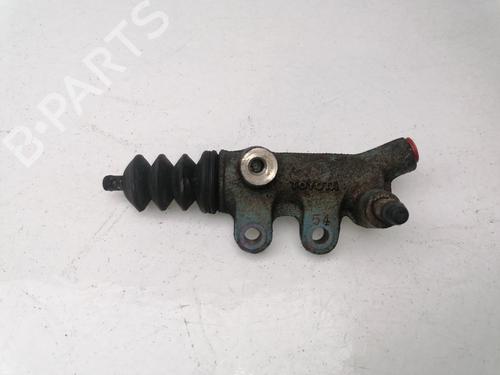 Clutch slave cylinder TOYOTA LAND CRUISER PRADO (_J15_) 3.0 D-4D (KDJ155_, KDJ150_, KDJ150R, KDJ155R) | BP23421404M113 