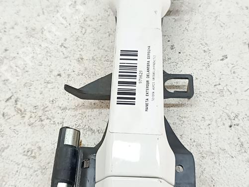 front-right-exterior-door-handle-toyota-auris-_e18_-2012-2013-2014-2015-2016-2017-2018-2019-38749220 main image