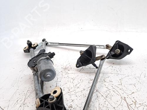 Front wiper motor CHRYSLER VOYAGER IV (RG, RS) 2.8 CRD | BP27672771M29 