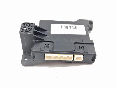 Used Electronic module TOYOTA YARIS (_P13_) 1.5 Hybrid (NHP130_, NHP130) (101 hp) 28958523