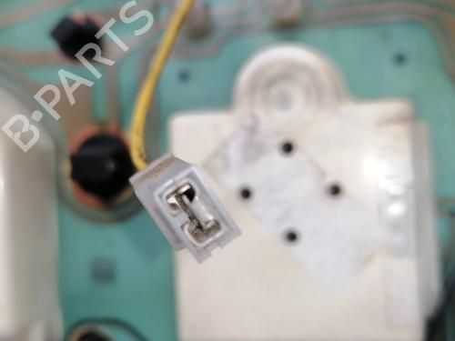Instrument cluster NISSAN SERENA (C23) 2.3 D | BP23384017C47 