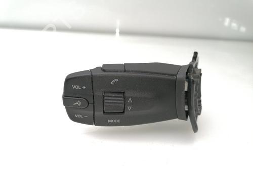 Used Switch SEAT IBIZA IV ST (6J8, 6P8) 1.6 TDI (90 hp) 24171218