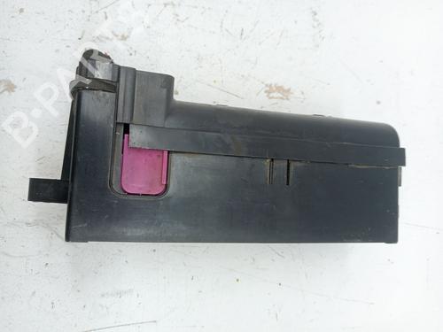 Fuse box VW TOURAN (1T1, 1T2) 2.0 TDI 16V | BP23371593E1 
