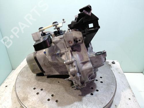 Gearbox CITROËN C-ELYSEE (DD_) 1.2 PureTech 82 (DDHMRP) | BP23936596M3 
