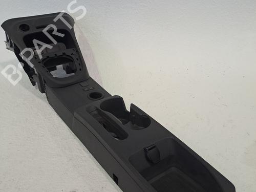 Used Middle console RENAULT CAPTUR I (J5_, H5_) 1.3 TCe 150 (J5NK, J5JS) (150 hp) 24402664