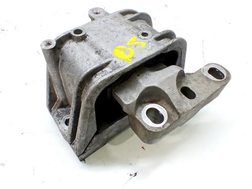 Used Engine mount VW PASSAT B6 (3C2) 2.0 FSI (150 hp) 31262299