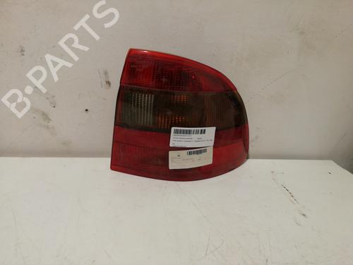 Used Right taillight OPEL ASTRA F Hatchback (T92) 1.7 D (F08, M08, F68, M68) (57 hp) 25457957