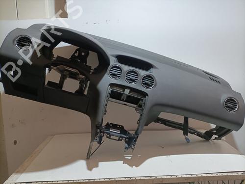 Used Dashboard PEUGEOT 308 I (4A_, 4C_) 1.6 HDi (109 hp) 26538226