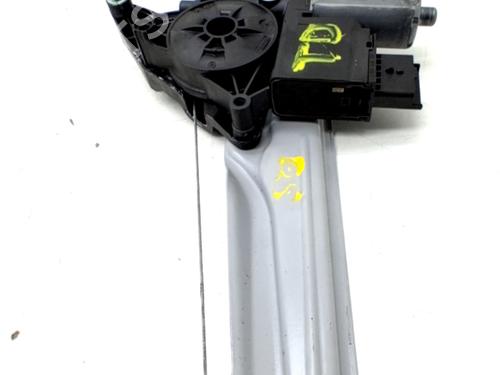 Alzacristallo posteriore destro OPEL CROSSLAND X / CROSSLAND (P17, P2QO) 1.6 Turbo D (75) (99 hp) 32106159