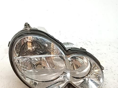 Højre forlygte MERCEDES-BENZ C-CLASS Coupe (CL203) C 180 Kompressor (203.746) (143 hp) 31035454