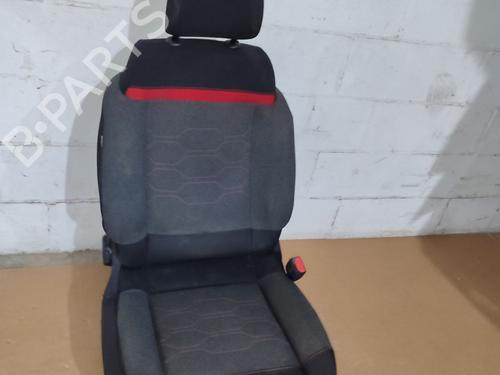 Used Right front seat CITROËN C3 III (SX) 1.2 VTi 82 (82 hp) 23381362