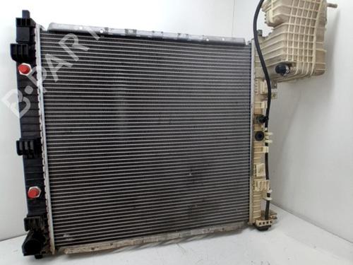 Used Water radiator MERCEDES-BENZ VITO Van (W638) 110 D 2.3 (638.074, 638.078) (98 hp) 30054733