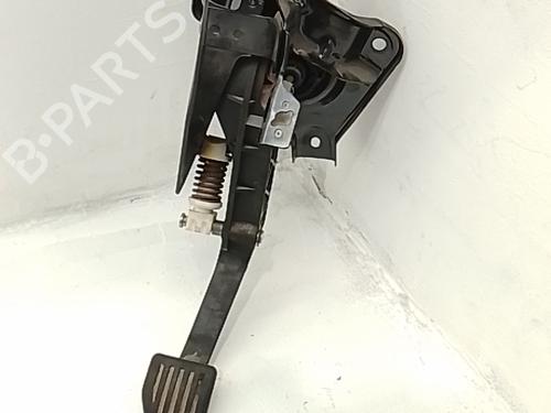 Pedal embrague Pedal embrague LAND ROVER RANGE ROVER EVOQUE (L538) 2.2 D 4x4 (150 hp) 36666681 36666681