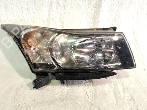 Faro derecho Faro derecho CHEVROLET CRUZE (J300) 2.0 CDI (150 hp) 34331383 34331383