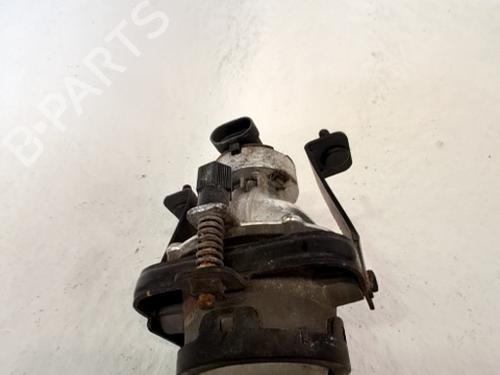 Used Left front fog light CHEVROLET EPICA (KL1_) 2.5 (156 hp) 29992371