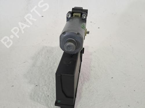 Right front window motor AUDI A4 B7 (8EC) 3.0 TDI quattro | BP27463137E20 