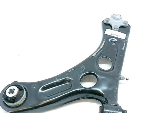 Used Right front suspension arm OPEL CORSA F (P2JO) 1.2 Turbo Hybrid (68) (136 hp) 31011846