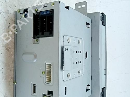 Used Display monitor KIA SPORTAGE III (SL) 1.7 CRDi (116 hp) 29229309