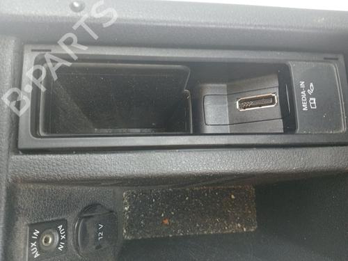 Armrest / Center console VW TIGUAN (5N_) 2.0 TDI | BP23361341I20 