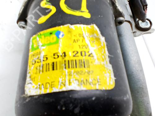 Used Front wiper motor RENAULT TRAFIC II Van (FL) 2.0 dCi 115 (FL01, FL0U, FL00, FL0H, FL0M) (114 hp) 32105376