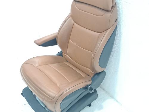 Used Left front seat CITROËN C4 Grand Picasso I (UA_) 2.0 HDi 138 (136 hp) 27673152
