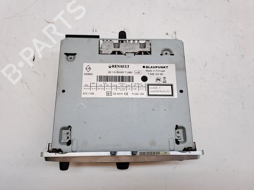 Radio RENAULT MEGANE III Hatchback (BZ0/1_, B3_) 1.5 dCi | BP26233311E6 