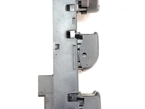 Left front window switch JAGUAR X-TYPE I (X400) 2.2 D | BP32285798I27