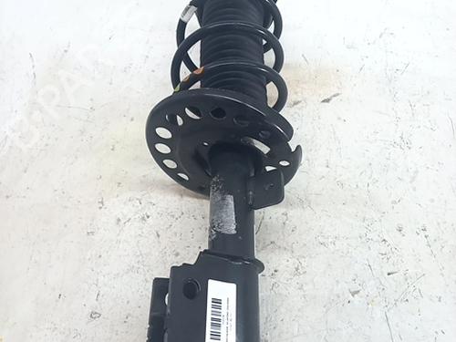 Used Left front shock absorber Left front shock absorber PEUGEOT 308 SW III (FC_, FJ_, FR_, F4_, FN_) BlueHDi 130 (FCYHZL, FCYHZT) (131 hp) 29585184 29585184