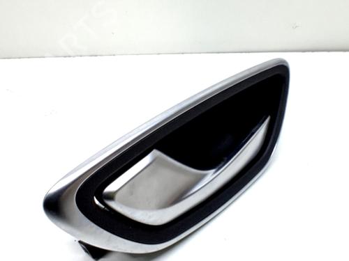 Used Rear left interior door handle RENAULT SCÉNIC IV (J9_) 1.3 TCe 160 (J9NC) (159 hp) 32105734