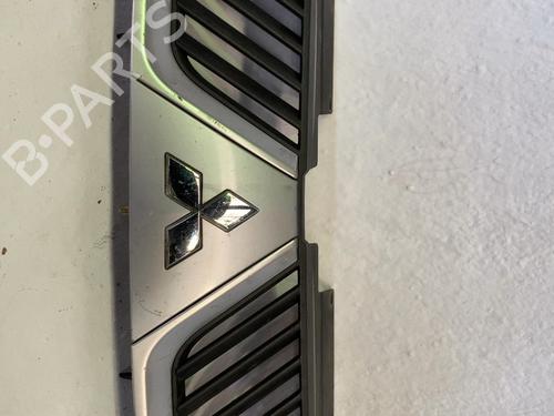 Used Grille Grille MITSUBISHI OUTLANDER II (CW_W) 2.0 DI-D (CW8W) (140 hp) 34527771 34527771