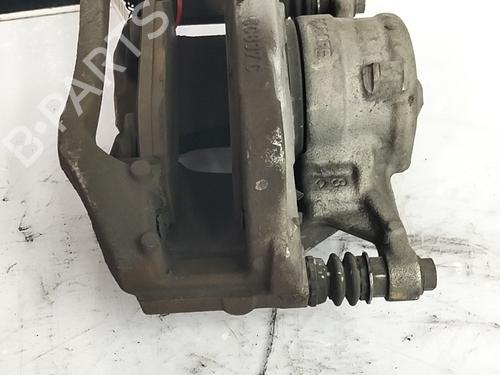 Used Left front brake caliper Left front brake caliper DS DS 4 II (FR_, FB_, F3_, FP_) BlueHDi 130 (FBYHZT) (130 hp) 35968271 35968271